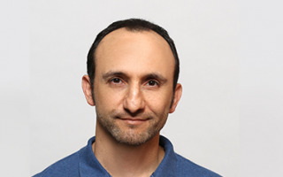 Dr. Aviv Solodoch aviv